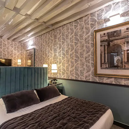 Dauphine Saint Germain Hotel Parigi