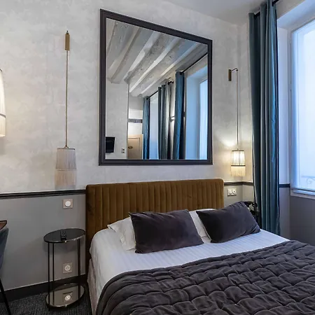 Dauphine Saint Germain Parigi
