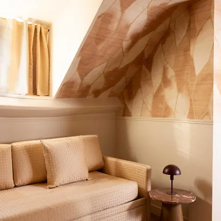 Dauphine Saint Germain Hotel 3*