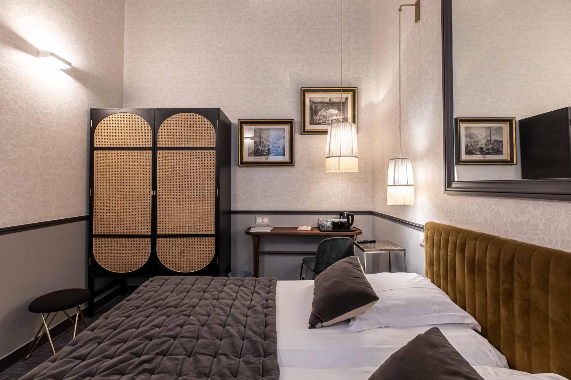 Hotel Dauphine Saint Germain Paris