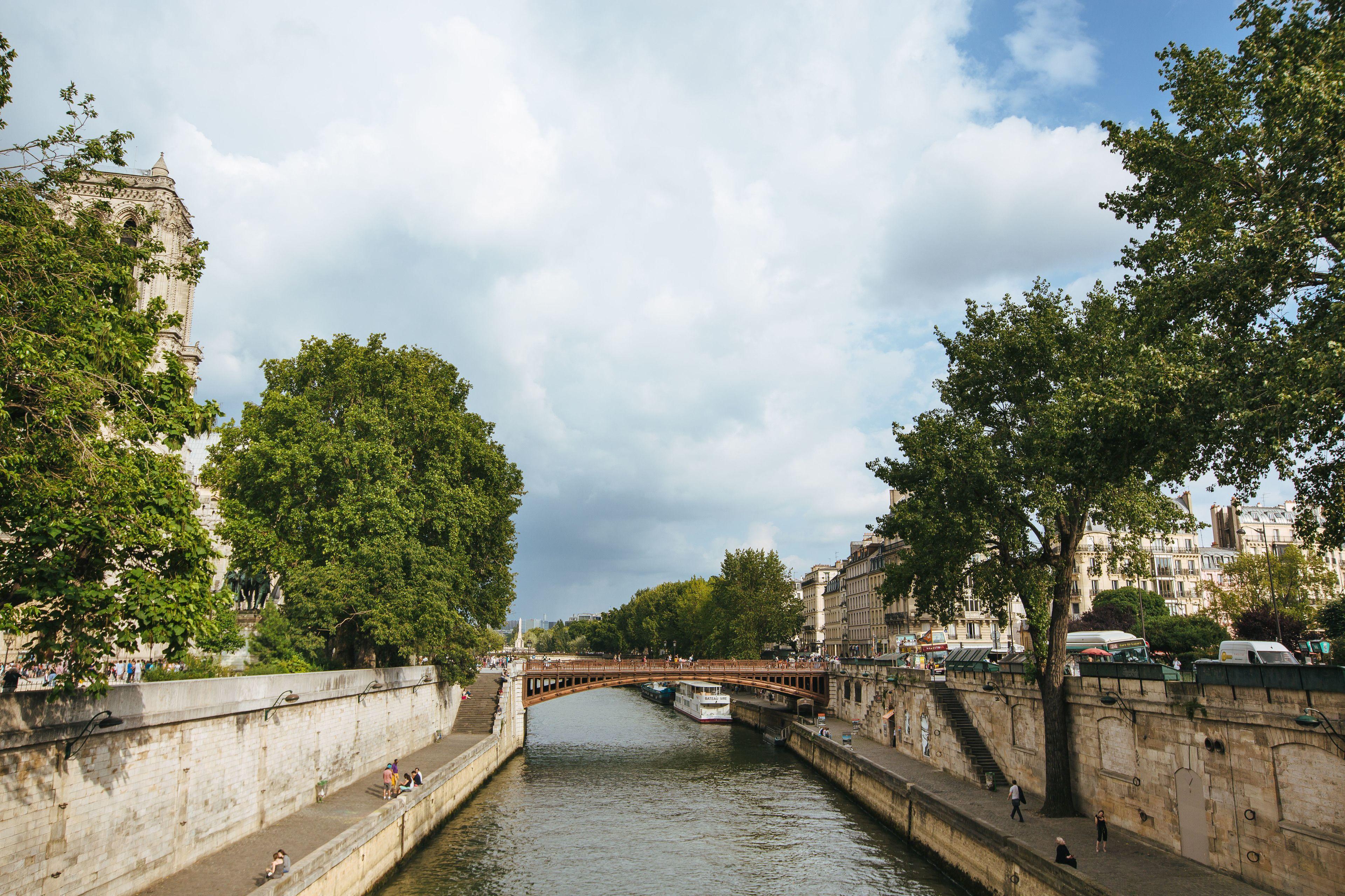 Dauphine Saint Germain Paris
