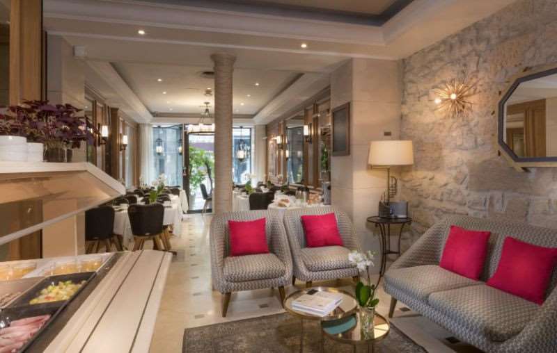 Dauphine Saint Germain